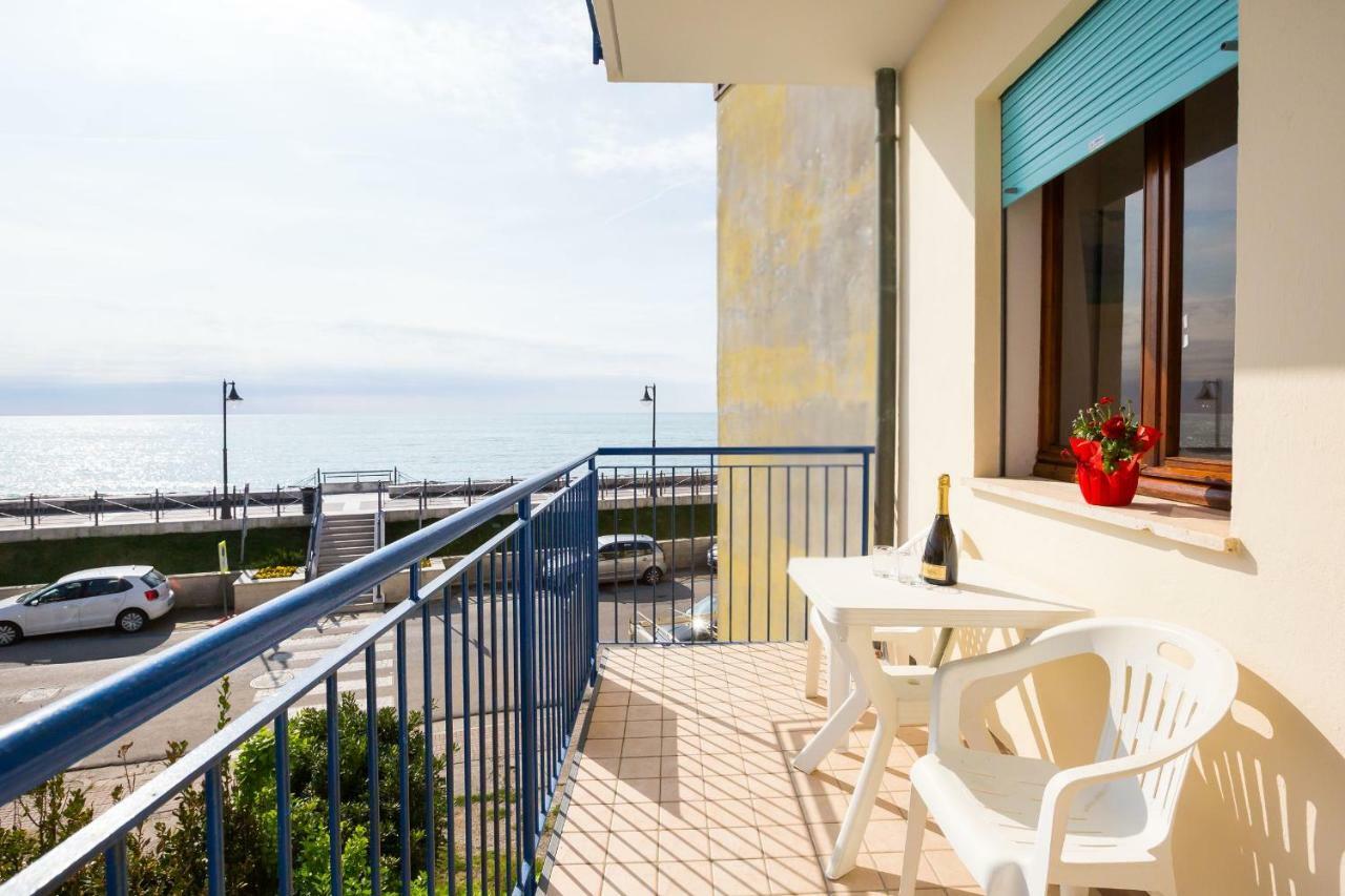 Residence Cristallo Caorle Exteriér fotografie